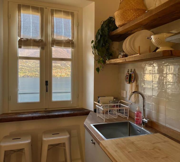 Il Noce Lake View Apartment เลซเซโน ภายนอก รูปภาพ